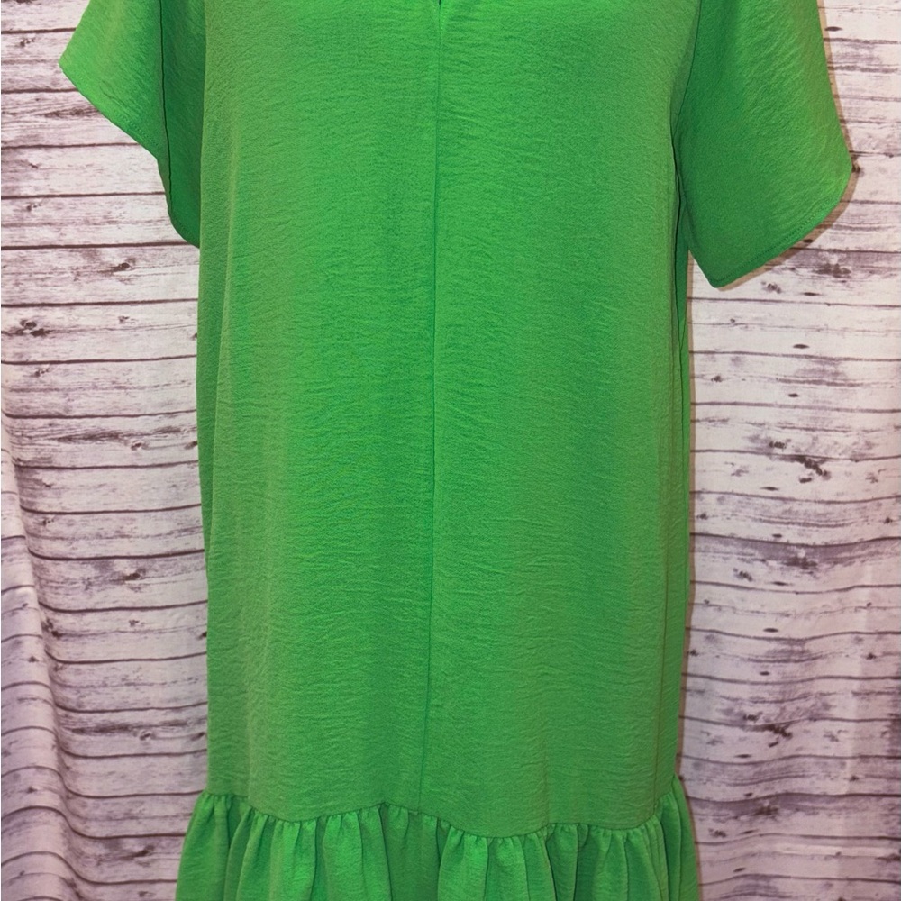 Ivy Jane Vibrant Green Dress